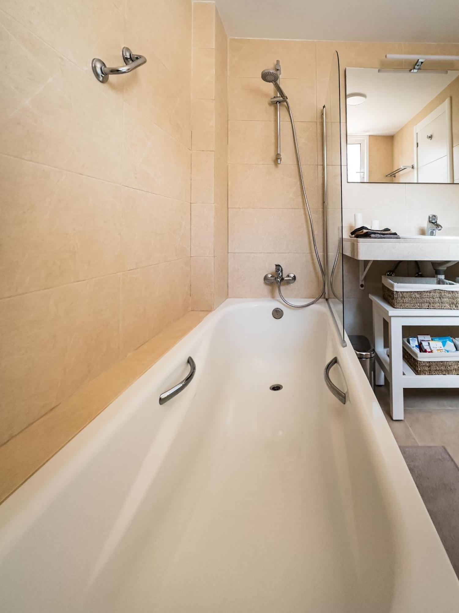 Luna - Ac, 2 Pools, Panoramic Ocean, Private Garage, Fibre Net Puerto de Santiago  Exterior photo